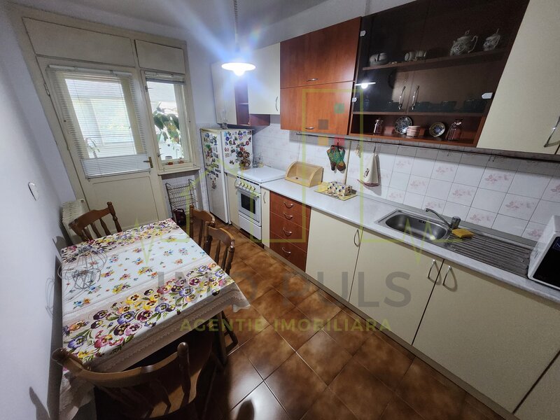 Timisoara, apartament de inchiriat, 2 bai, garaj.