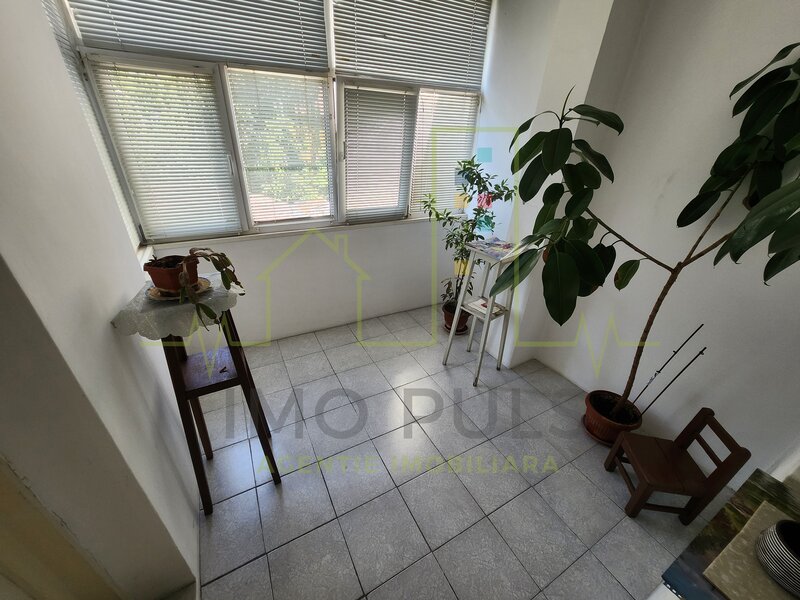 Timisoara, apartament de inchiriat, 2 bai, garaj.